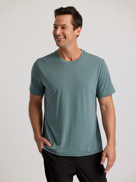 Men's Elevate Lightweight Tee